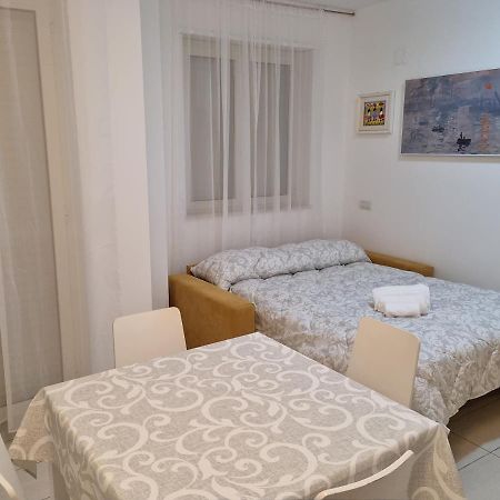 Casamare Alba Adriatica Frontemare Appartement Buitenkant foto