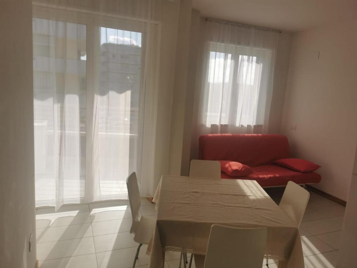Casamare Alba Adriatica Frontemare Appartement Buitenkant foto