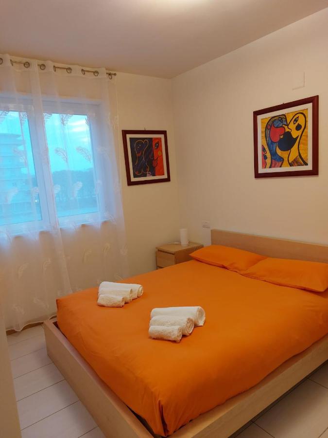 Casamare Alba Adriatica Frontemare Appartement Buitenkant foto